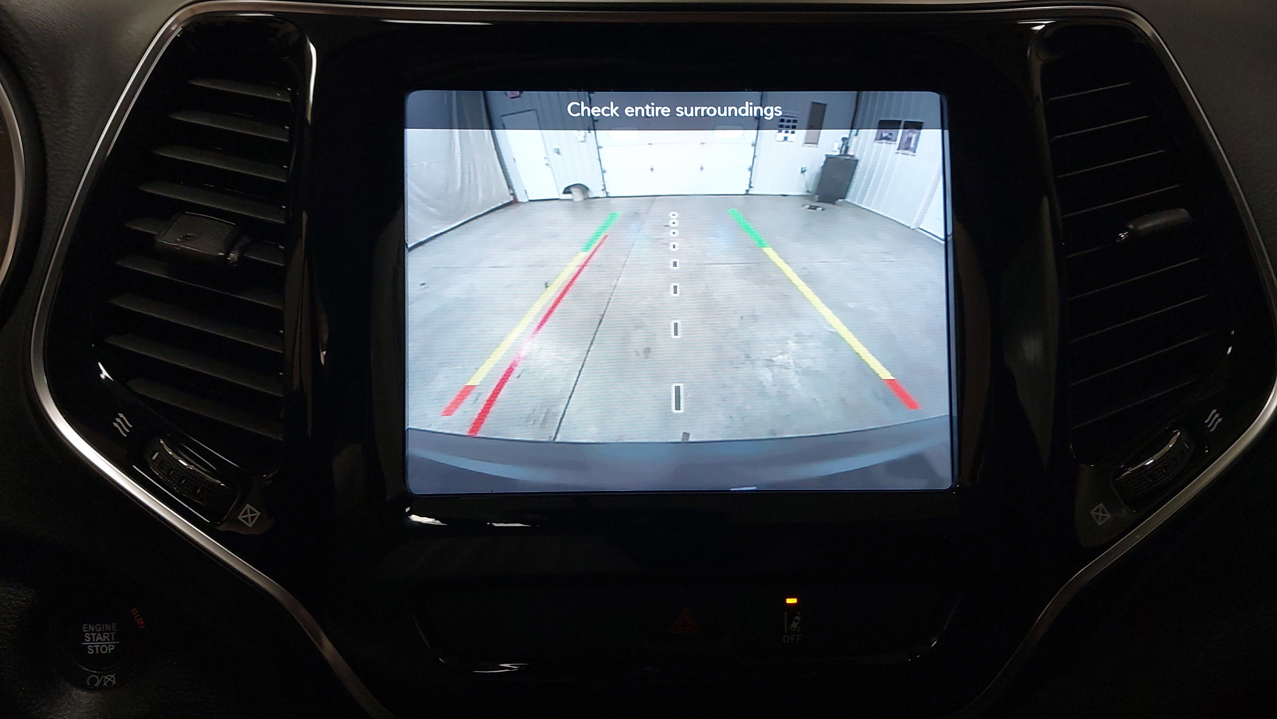 Used 2022 Jeep Cherokee Limited image 36