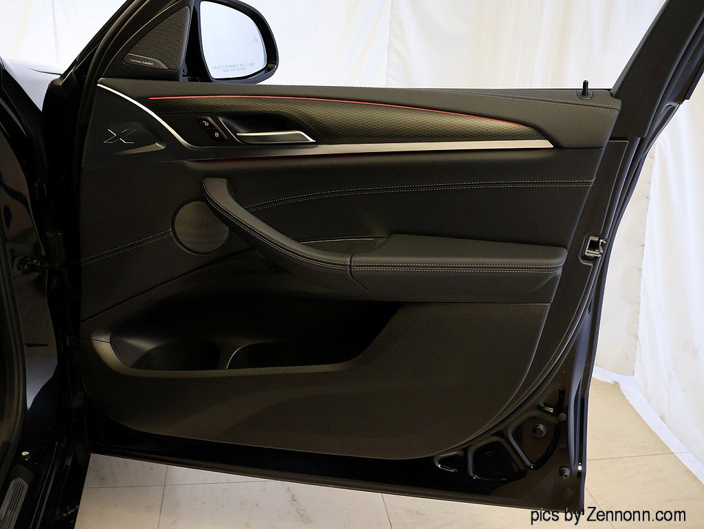 Certified 2022 BMW X4 M40i w/ Premium Package image 36