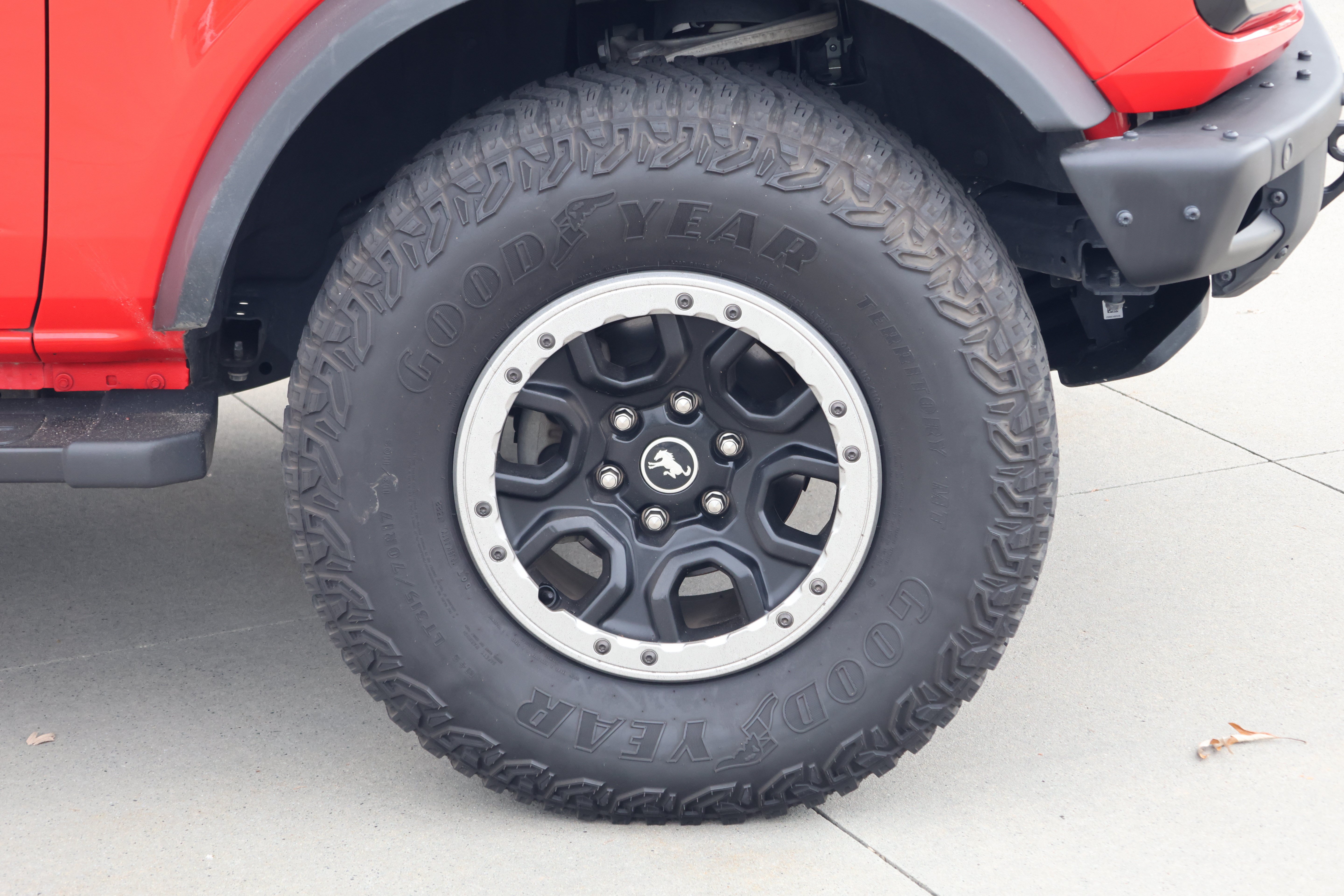 Used 2022 Ford Bronco Outer Banks w/ Sasquatch Package AWD/4WD image 11