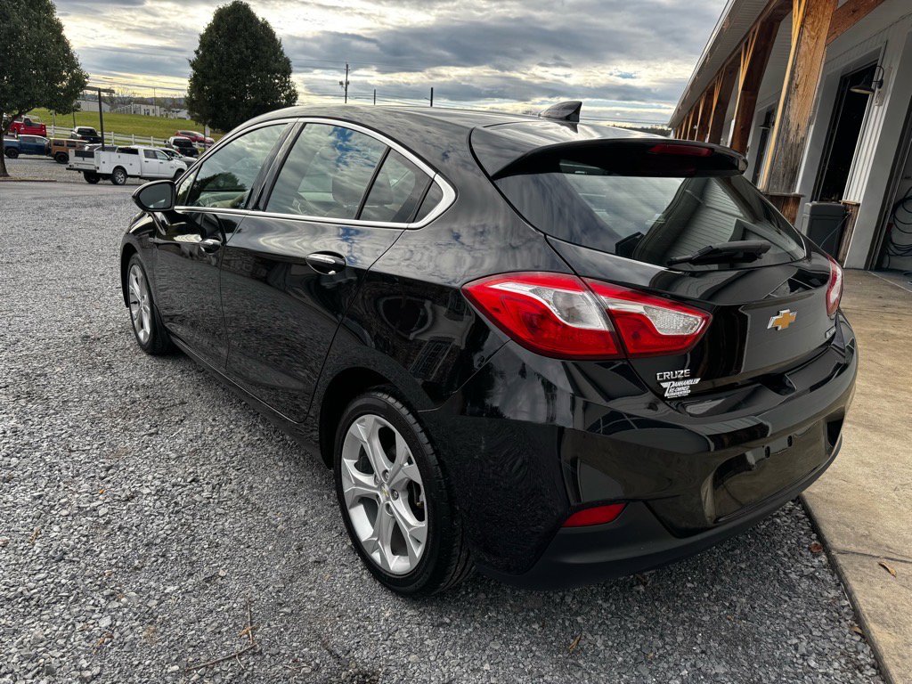Used 2017 Chevrolet Cruze Premier image 7