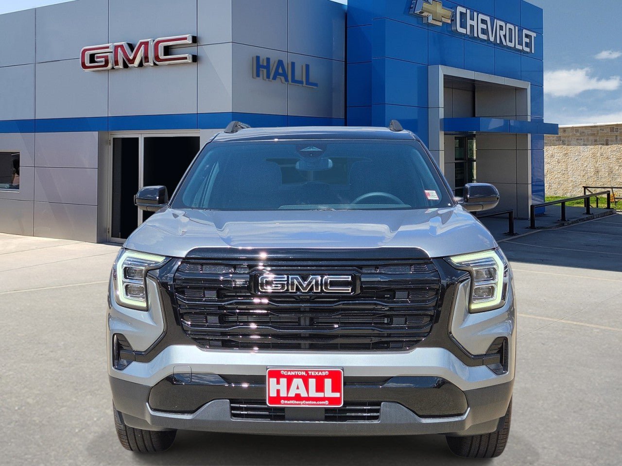 New 2027 GMC Terrain Elevation w/ Elevation Premium Package FWD image 2