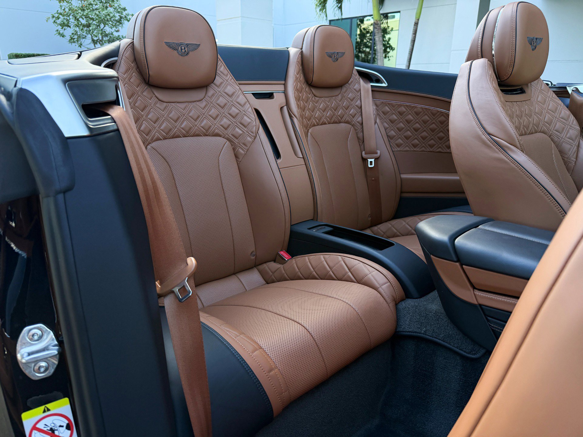 Used 2021 Bentley Continental GT image 41