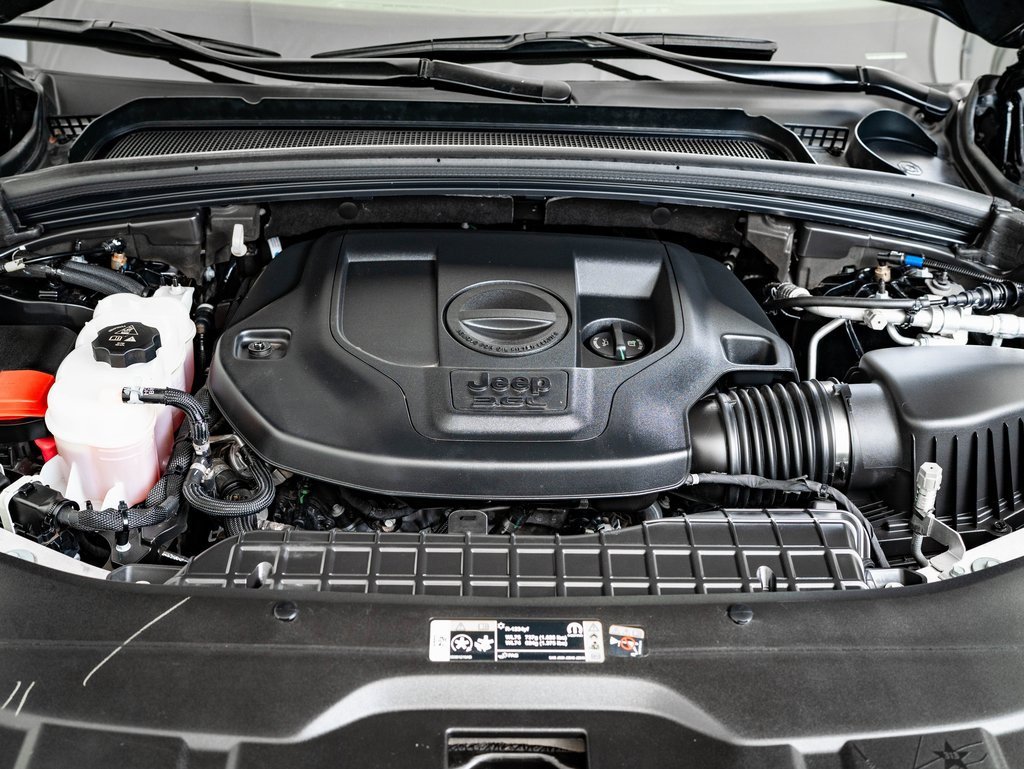 Used 2023 Jeep Grand Cherokee Overland w/ Adv Protech Group III image 37