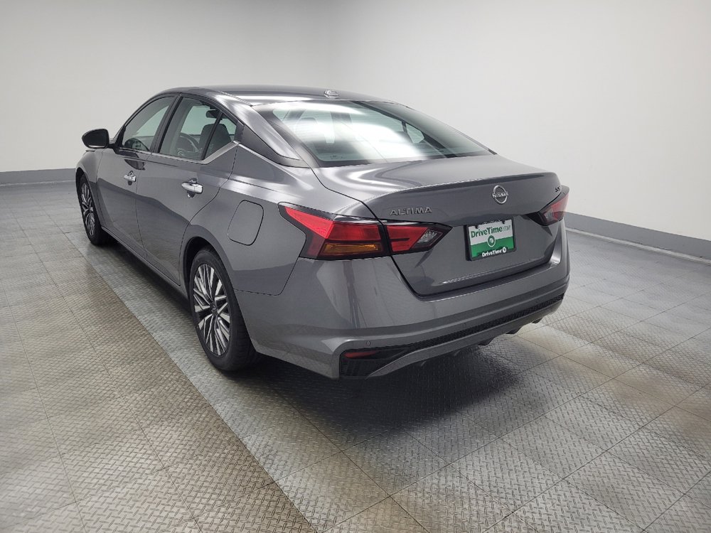 Used 2024 Nissan Altima 2.5 SV image 5