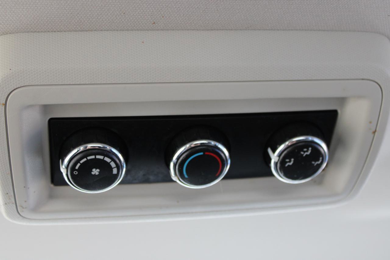 Used 2013 Dodge Journey American Value Package w/ Flexible Seating Group image 39