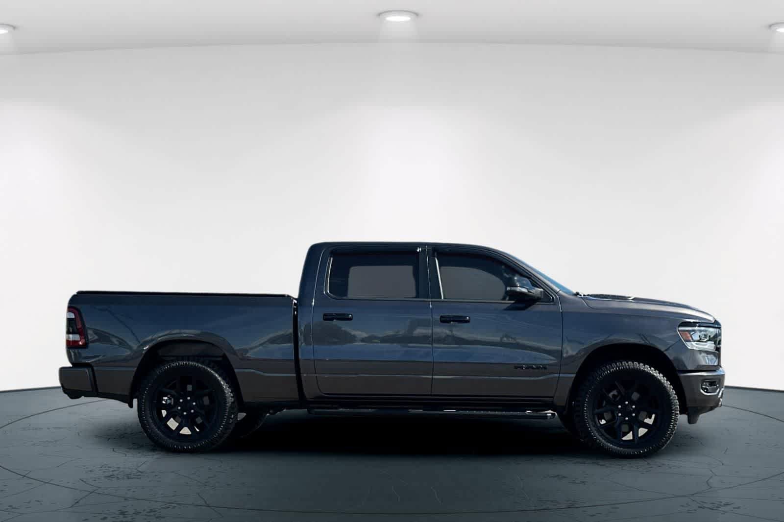 Used 2023 RAM 1500 Laramie AWD/4WD image 6