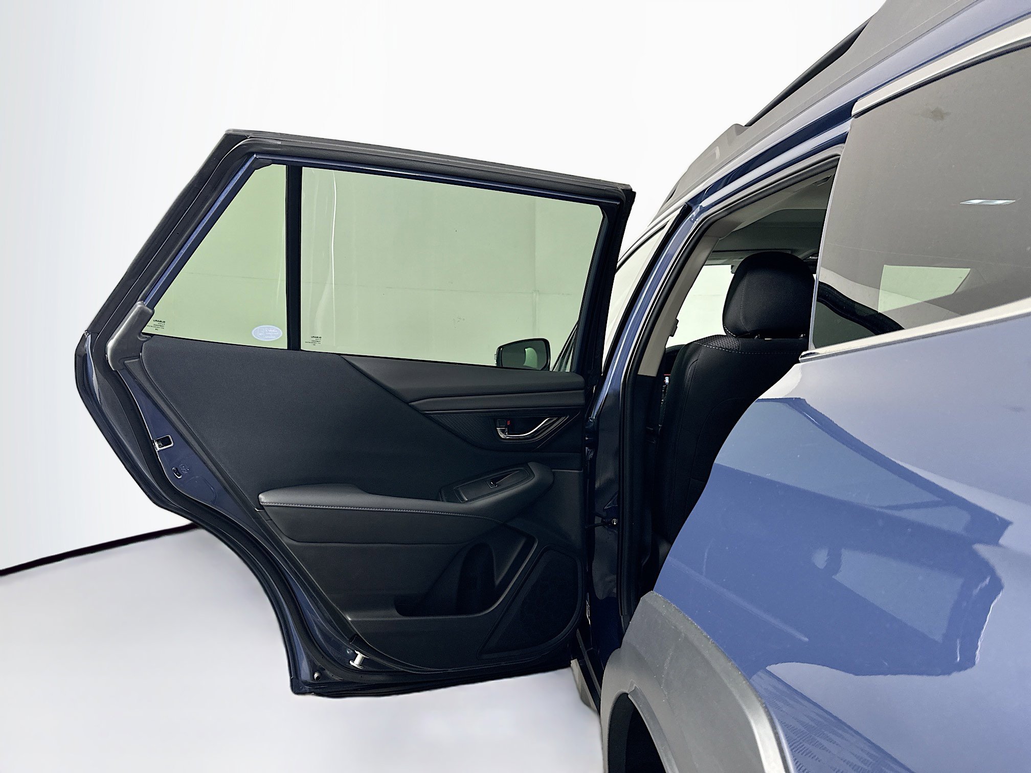 Used 2025 Subaru Outback Premium image 27