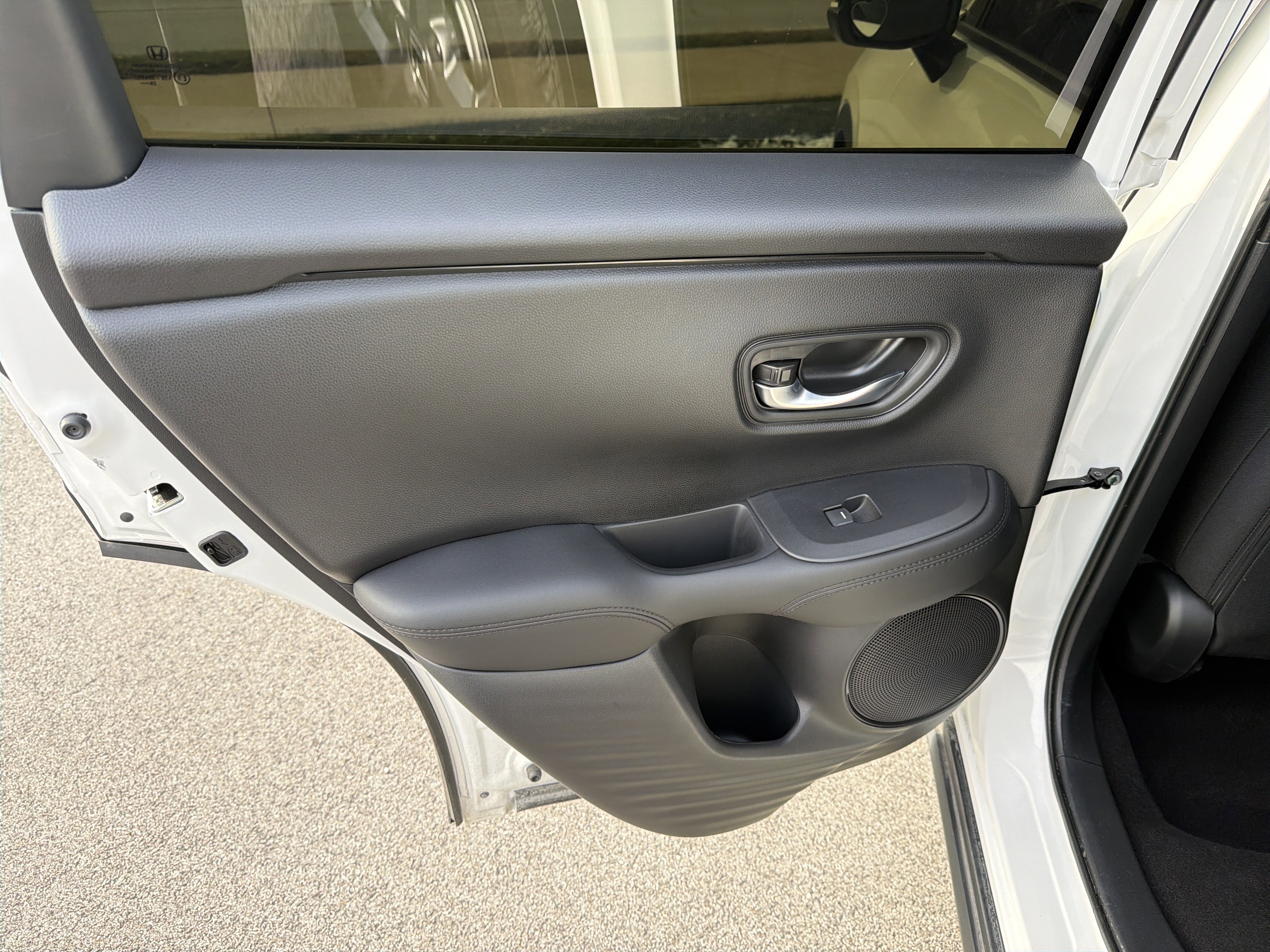 Used 2026 Honda HR-V LX image 43