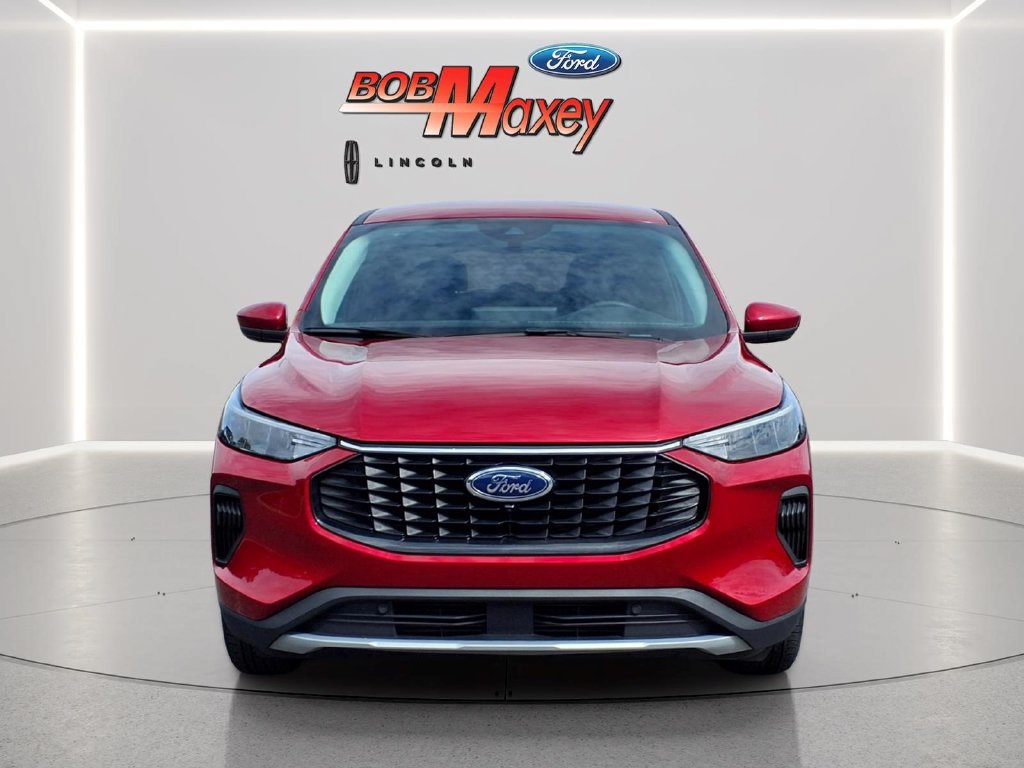 Used 2023 Ford Escape Active w/ Tech Pack #2 AWD/4WD image 2