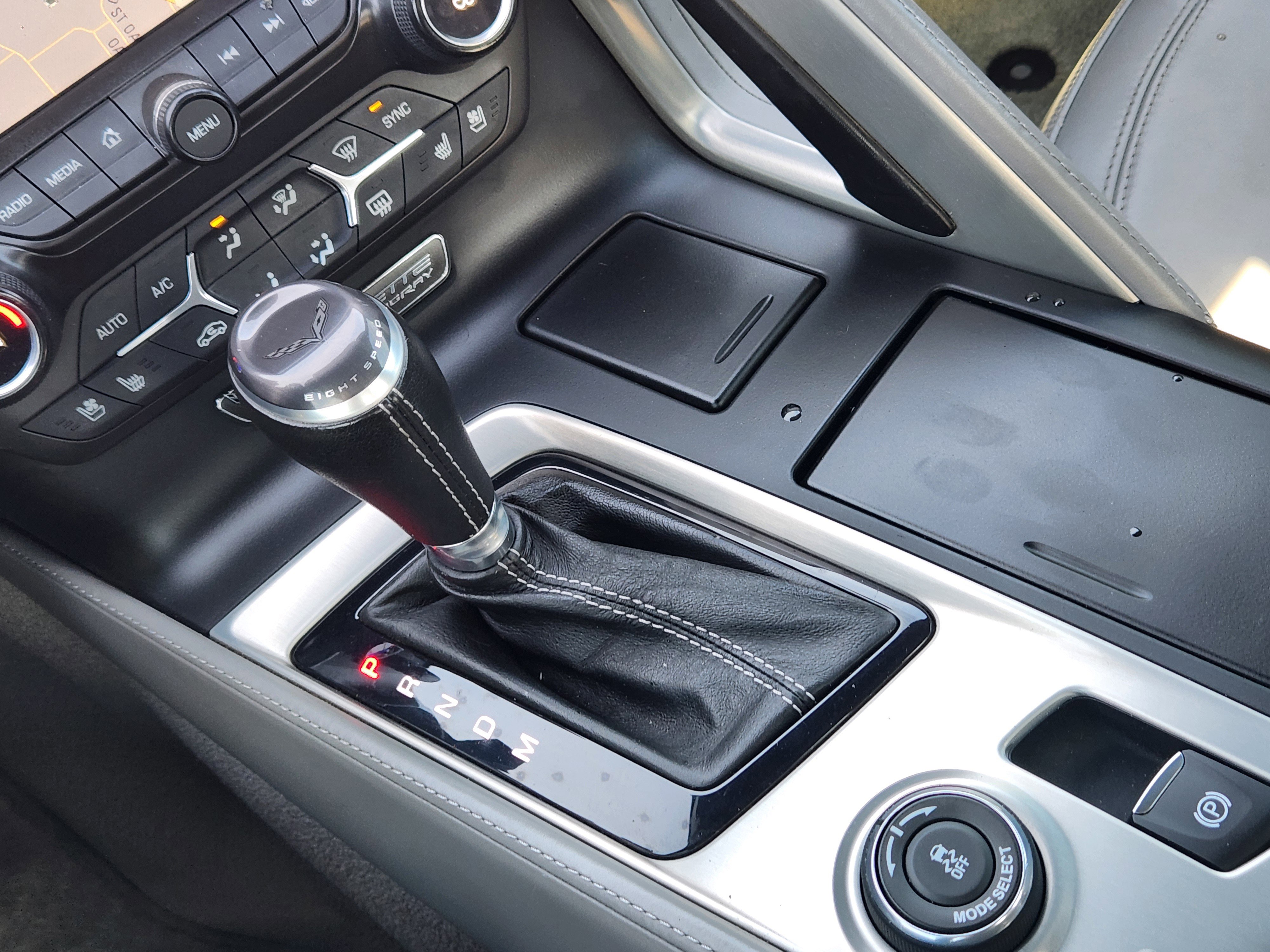 Used 2015 Chevrolet Corvette Z51 3LT w/ 3LT Preferred Equipment Group image 14