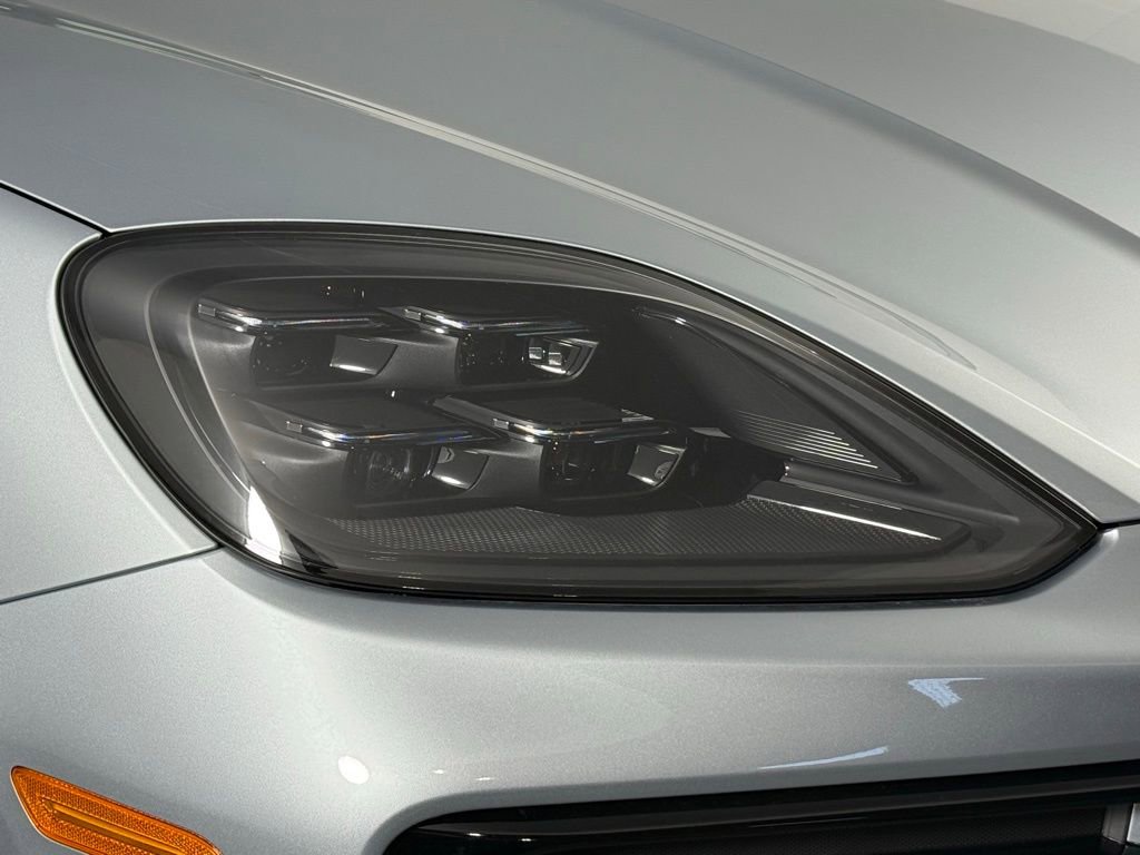 New 2026 Porsche Cayenne Coupe image 15