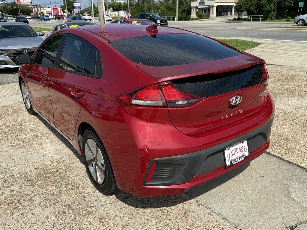 Used 2020 Hyundai Ioniq Blue FWD image 7