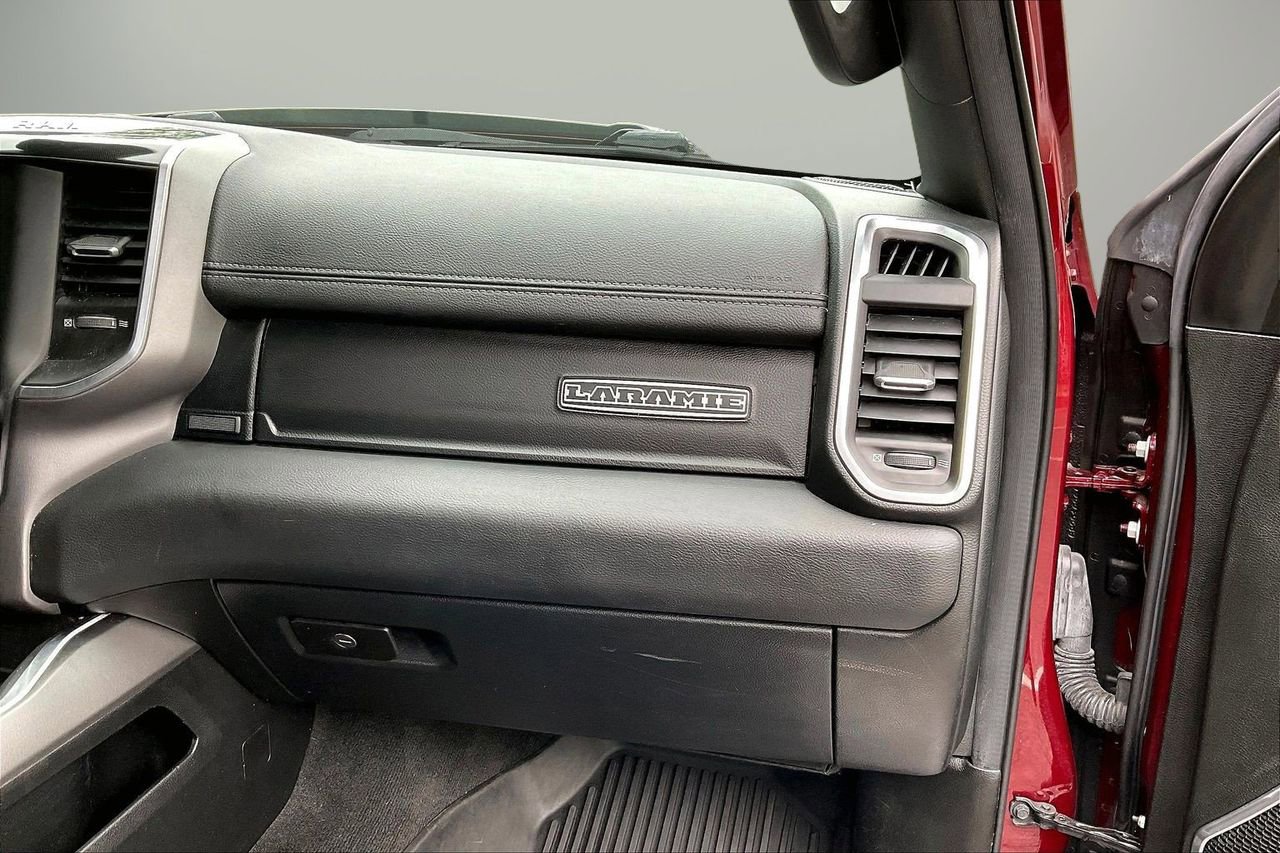Used 2022 RAM 1500 Laramie w/ Sport Appearance Package AWD/4WD image 21