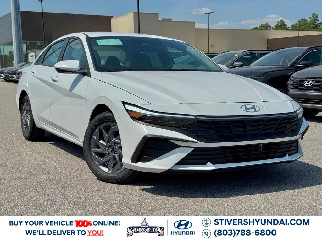 New 2026 Hyundai Elantra Hybrid FWD video 1