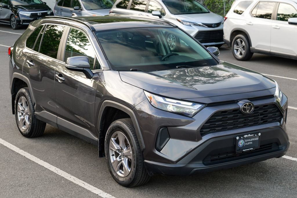 Used 2023 Toyota RAV4 XLE w/ Convenience Package AWD/4WD image 9