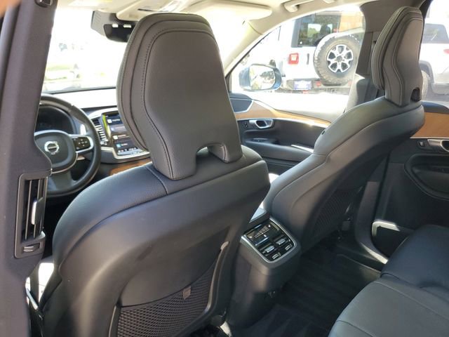 Used 2024 Volvo XC90 B5 Plus image 13