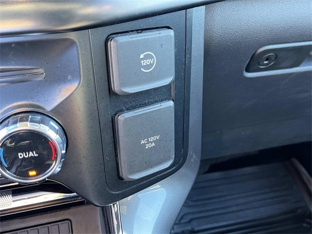 Used 2023 Ford F150 Lariat w/ Equipment Group 502A High image 34