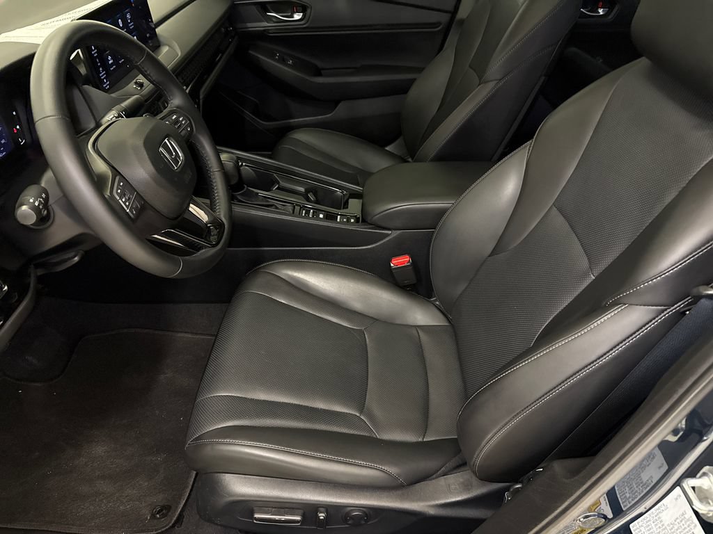 Used 2024 Honda Accord EX-L image 17