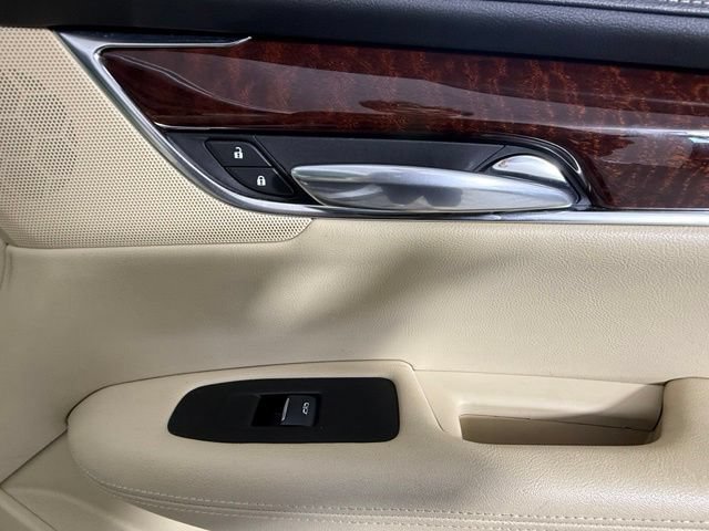 Used 2017 Cadillac XT5 Luxury w/ Driver Awareness Package FWD image 31