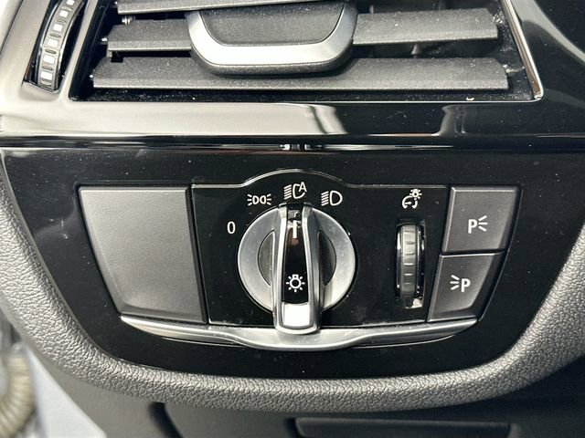 Used 2023 BMW 530i xDrive w/ M Sport Package image 25