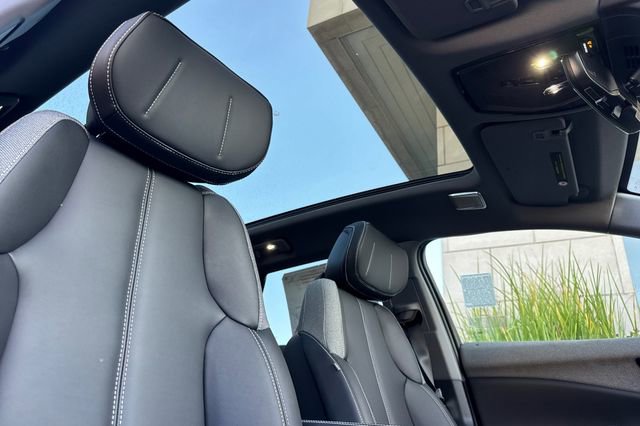 New 2026 Cadillac Optiq Sport 1 w/ LPO, Floor Liner Package image 17