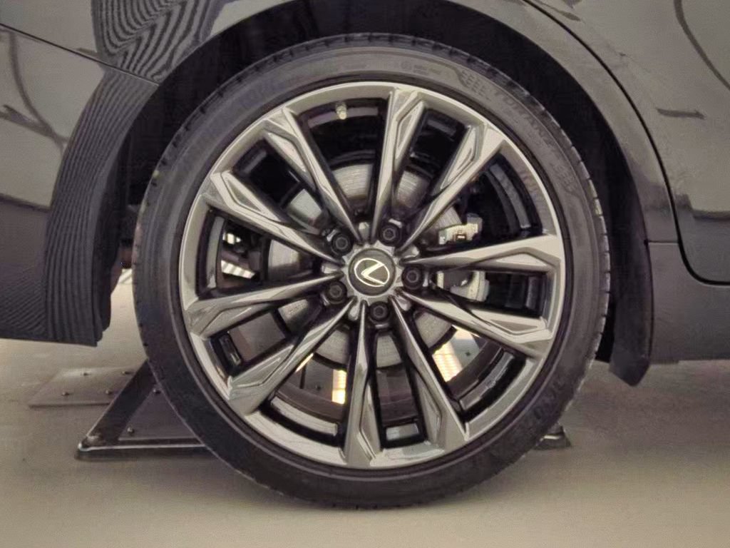 Used 2022 Lexus IS 350 F Sport AWD/4WD image 21