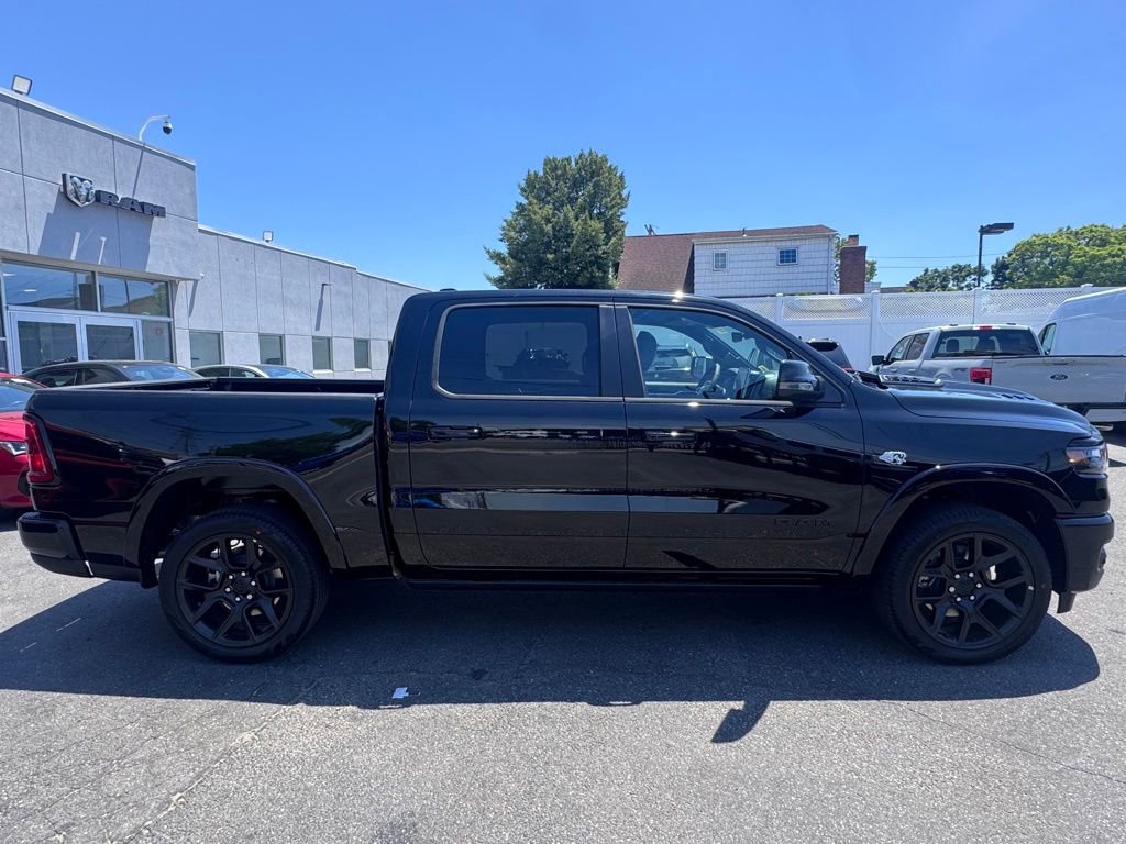 New 2026 RAM 1500 Laramie AWD/4WD image 9