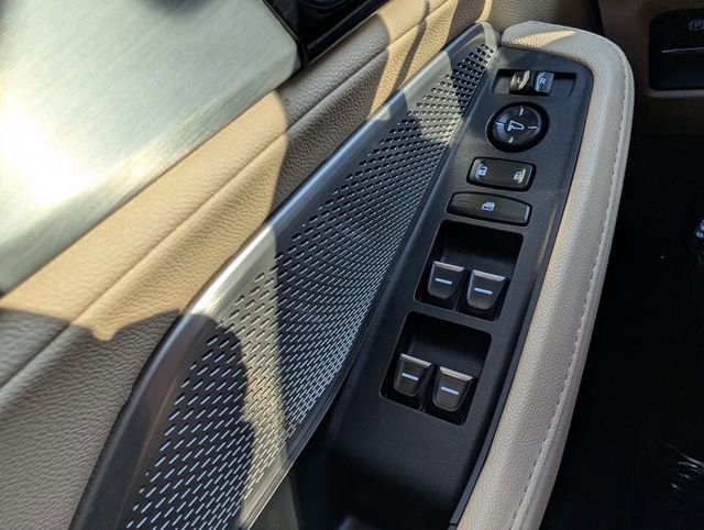 Used 2024 Acura MDX SH-AWD image 41