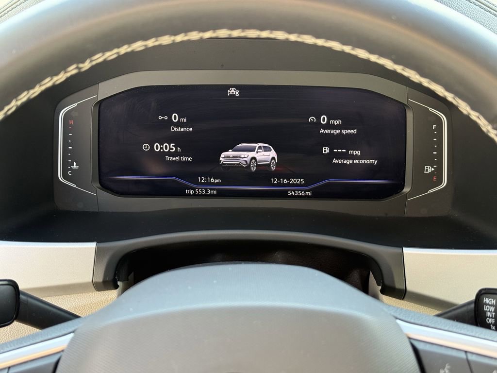 Used 2022 Volkswagen Atlas SEL image 19