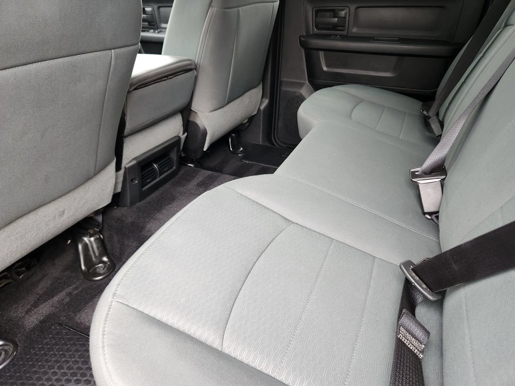 Used 2014 RAM 2500 Tradesman w/ Chrome Appearance Group AWD/4WD image 9