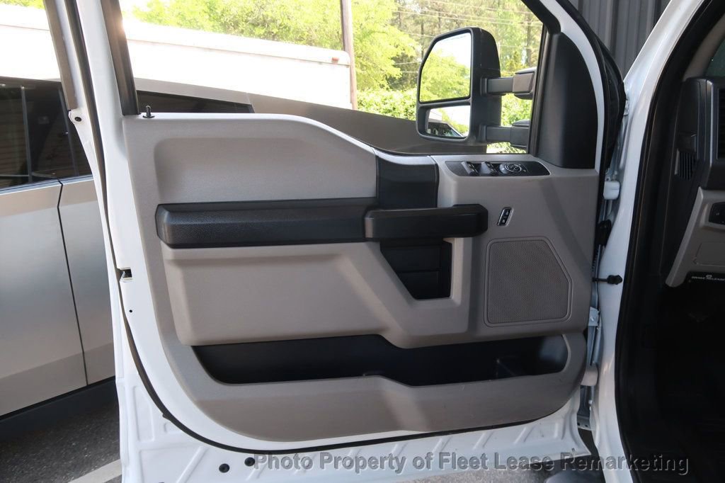 Used 2018 Ford F550 2WD Crew Cab Super Duty image 13