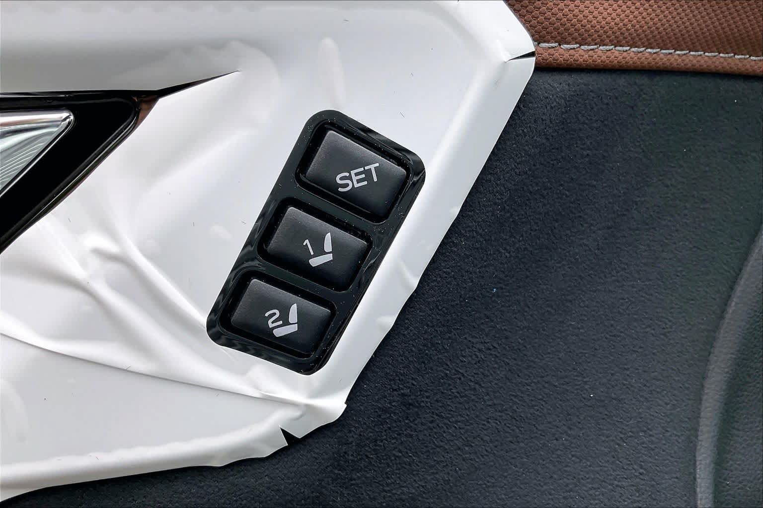 New 2026 Subaru Forester Touring AWD/4WD image 18