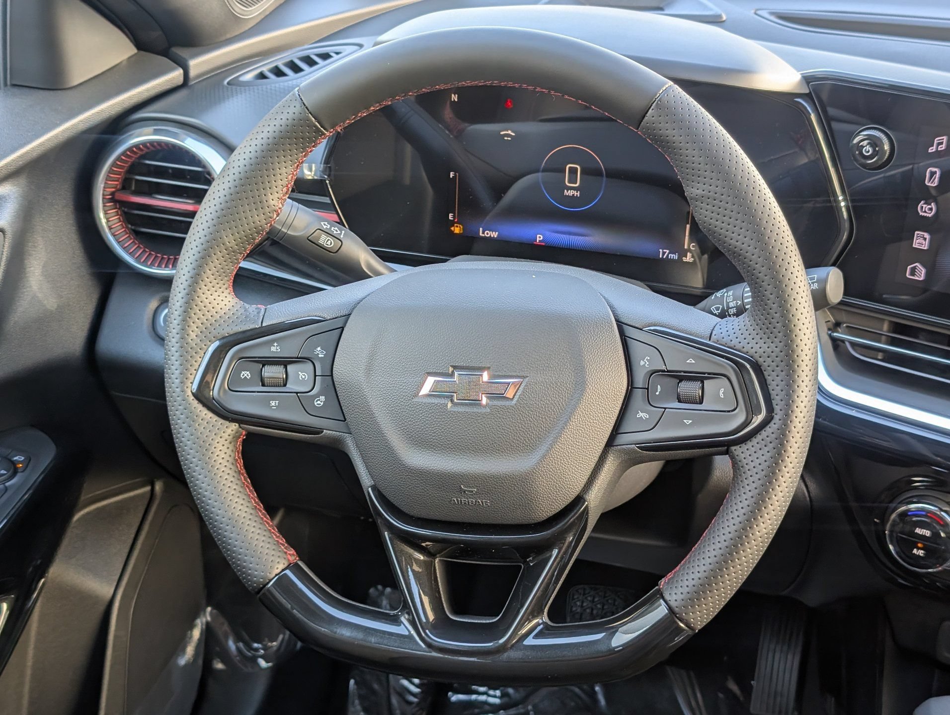 New 2026 Chevrolet Trax RS FWD image 14