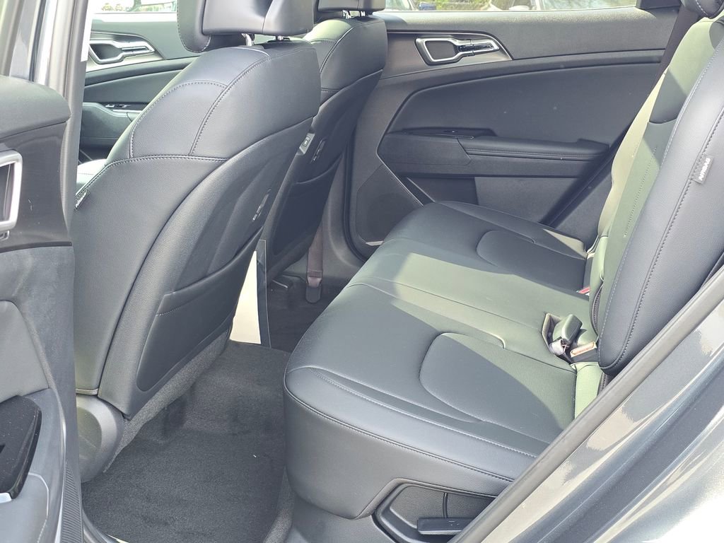 Certified 2025 Kia Sportage EX w/ EX Premium Package image 13