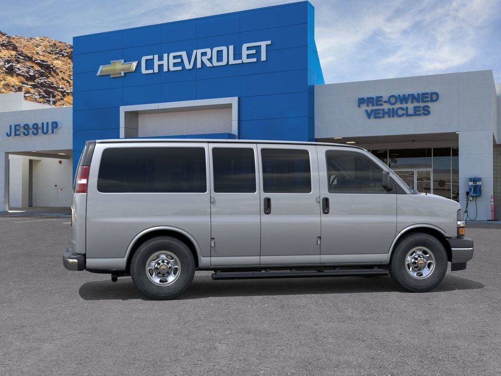 New 2026 Chevrolet Express 2500 LT w/ LT Preferred Equipment Group image 5