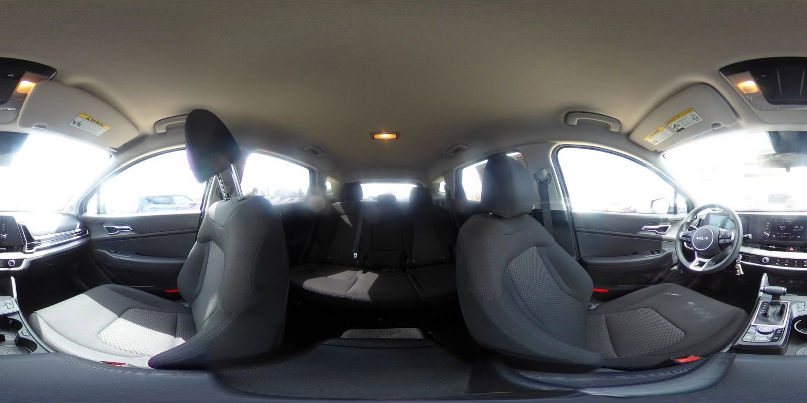Used 2025 Kia Sportage LX image 41