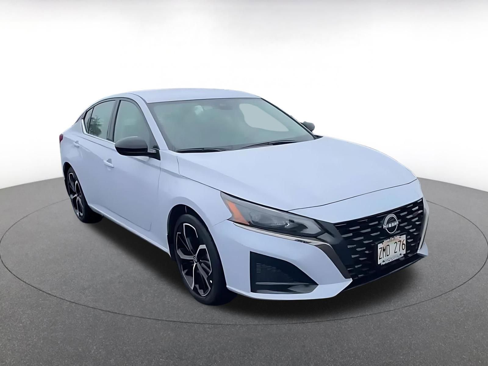 Used 2025 Nissan Altima 2.5 SR image 3