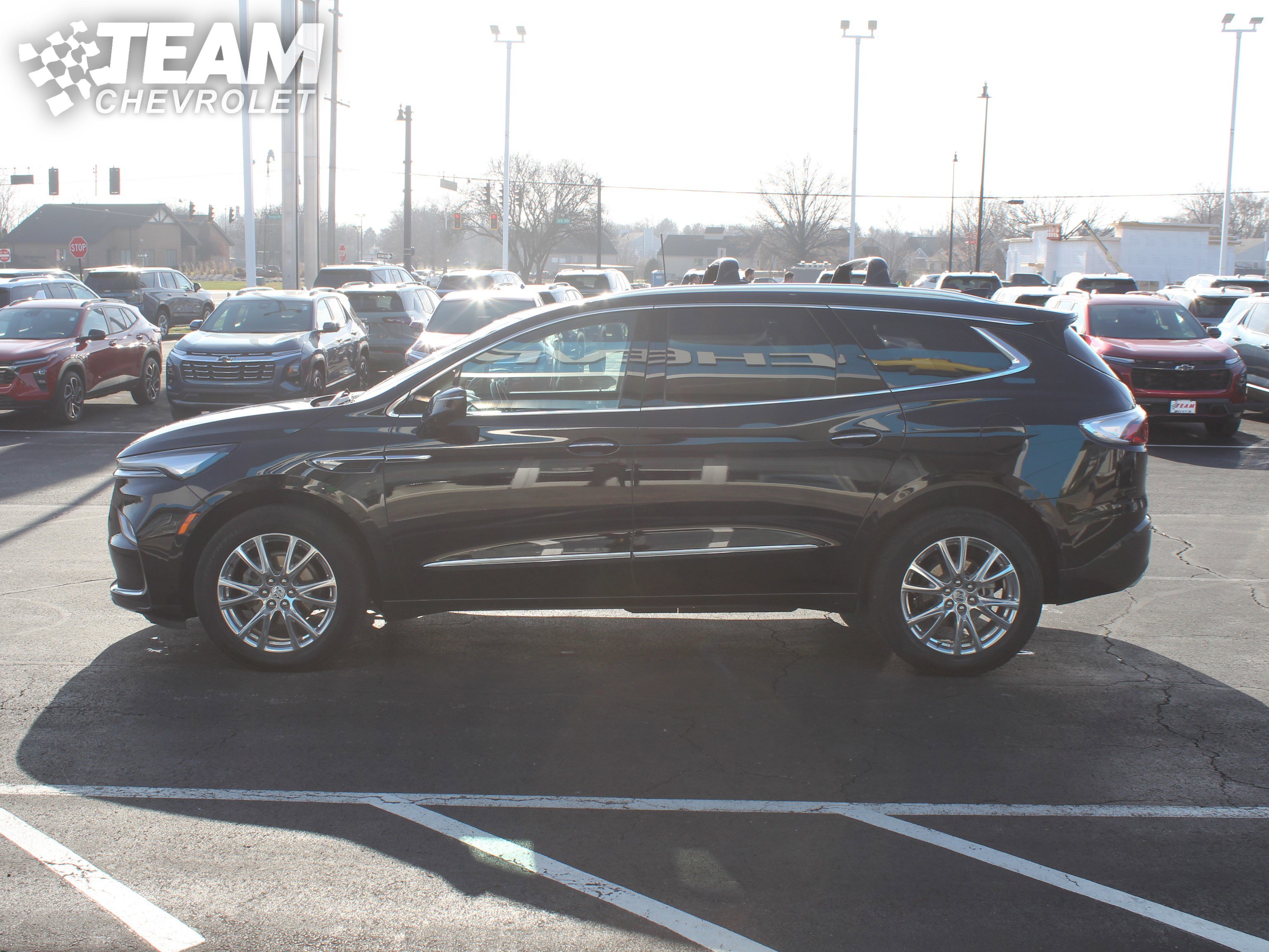 Certified 2024 Buick Enclave Essence w/ Experience Buick Package image 7