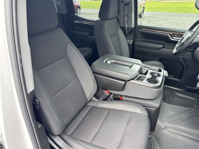 Certified 2024 Chevrolet Silverado 1500 RST w/ Dark Appearance Package image 29