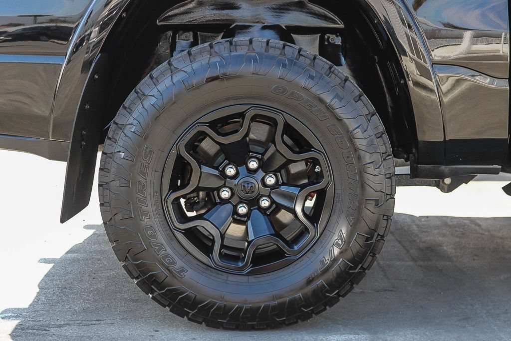 Used 2023 RAM 1500 Limited AWD/4WD image 12