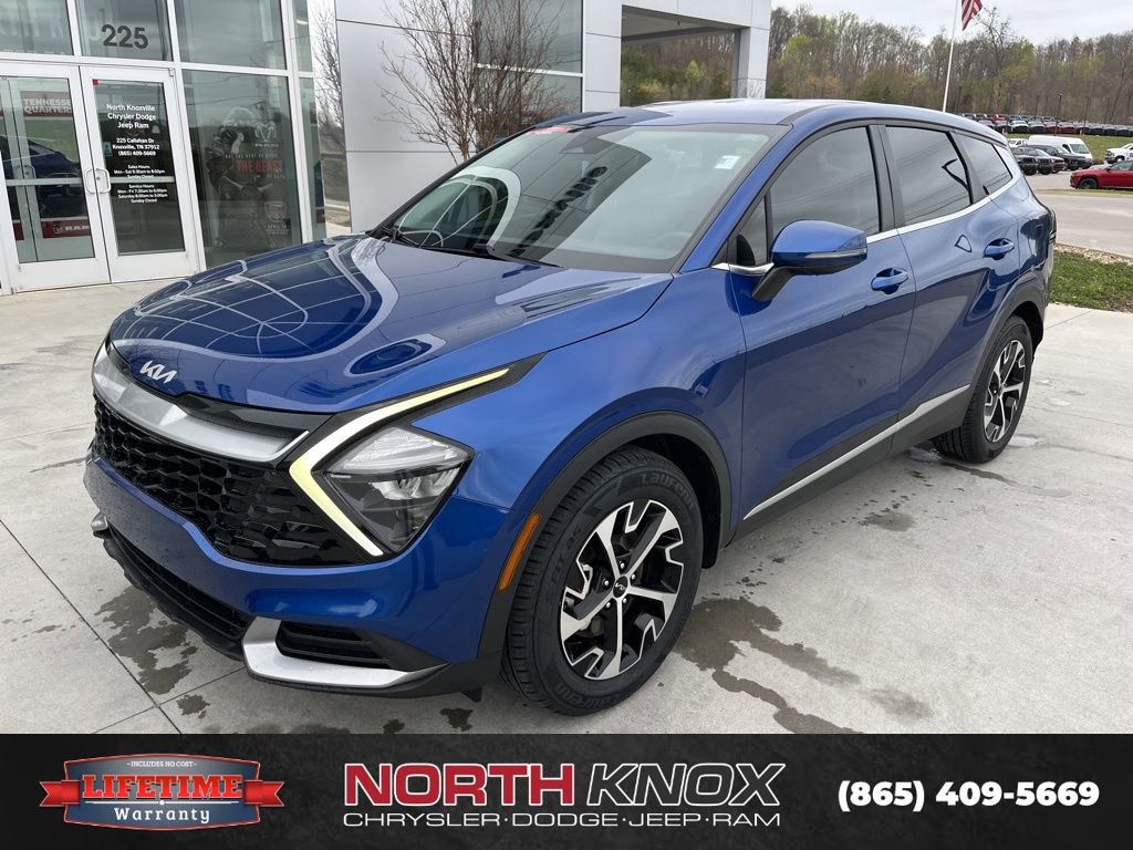 Used 2023 Kia Sportage EX image 1