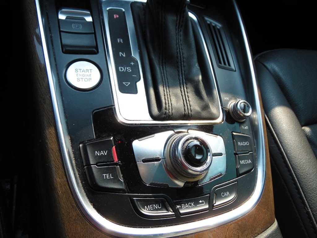 Used 2015 Audi Q5 2.0T Premium Plus w/ Technology Package image 12