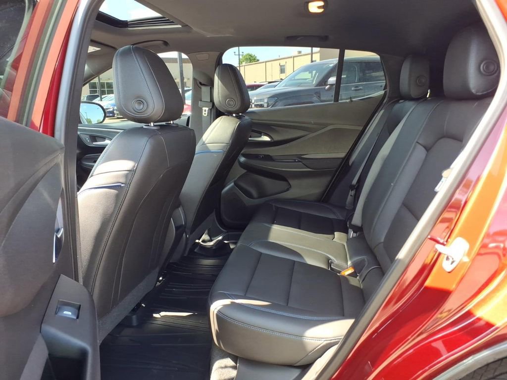 Used 2024 Buick Envista Sport Touring w/ Convenience I Package image 11