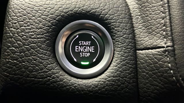 Used 2023 GMC Yukon Denali AWD/4WD image 37