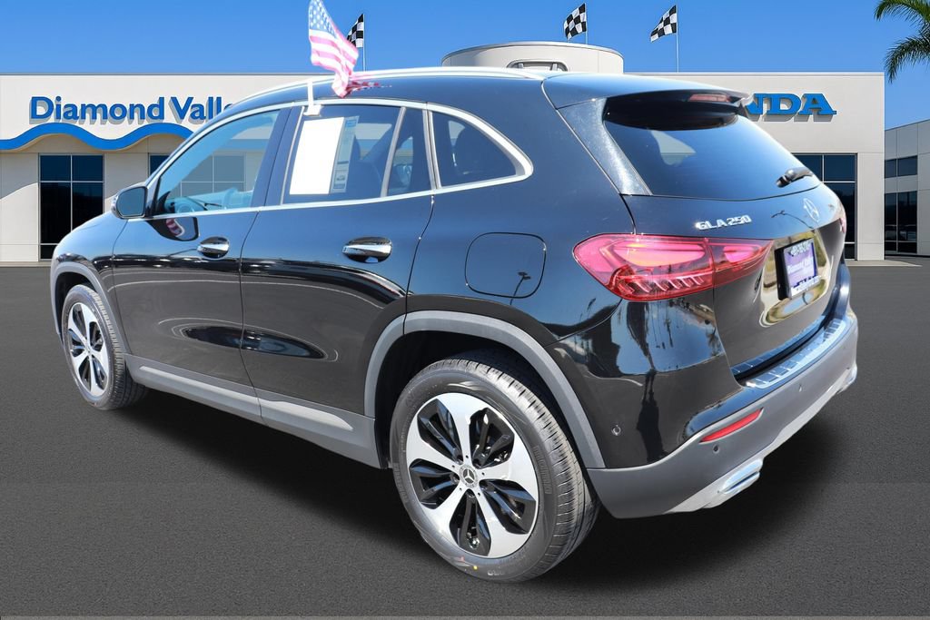 Used 2025 Mercedes-Benz GLA 250 image 4