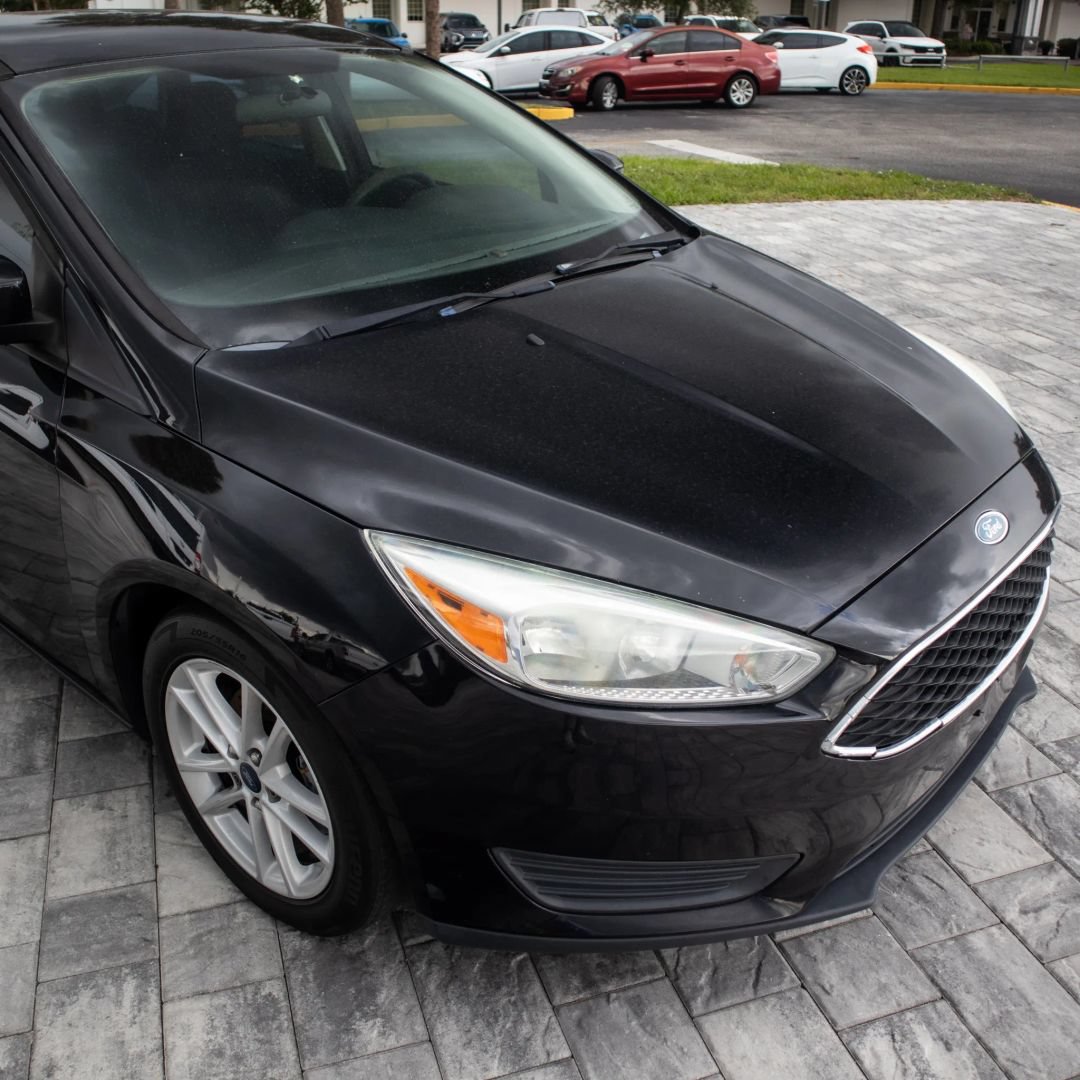 Used 2017 Ford Focus SE FWD image 8