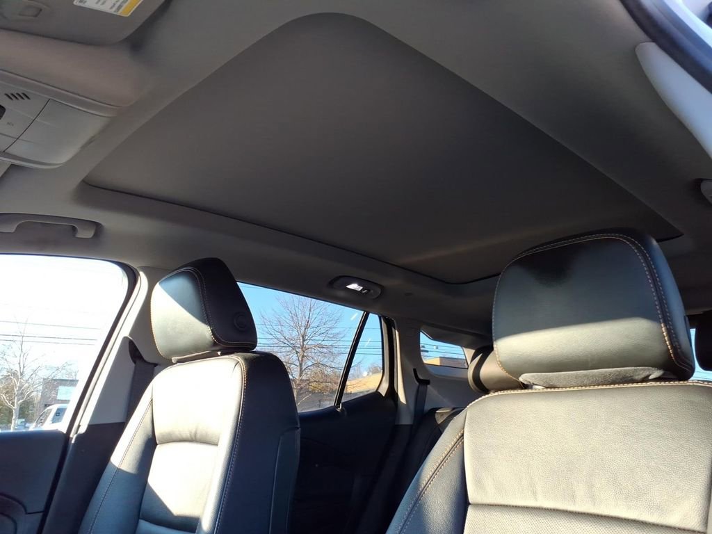 Used 2020 GMC Terrain SLT w/ Preferred Package image 21
