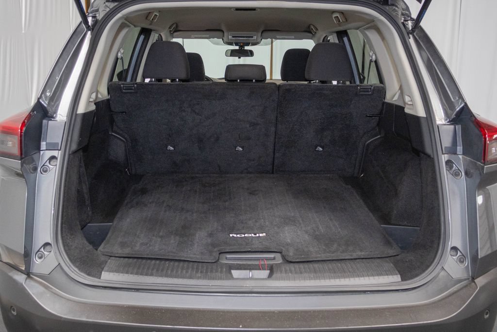 Used 2021 Nissan Rogue S AWD/4WD image 15
