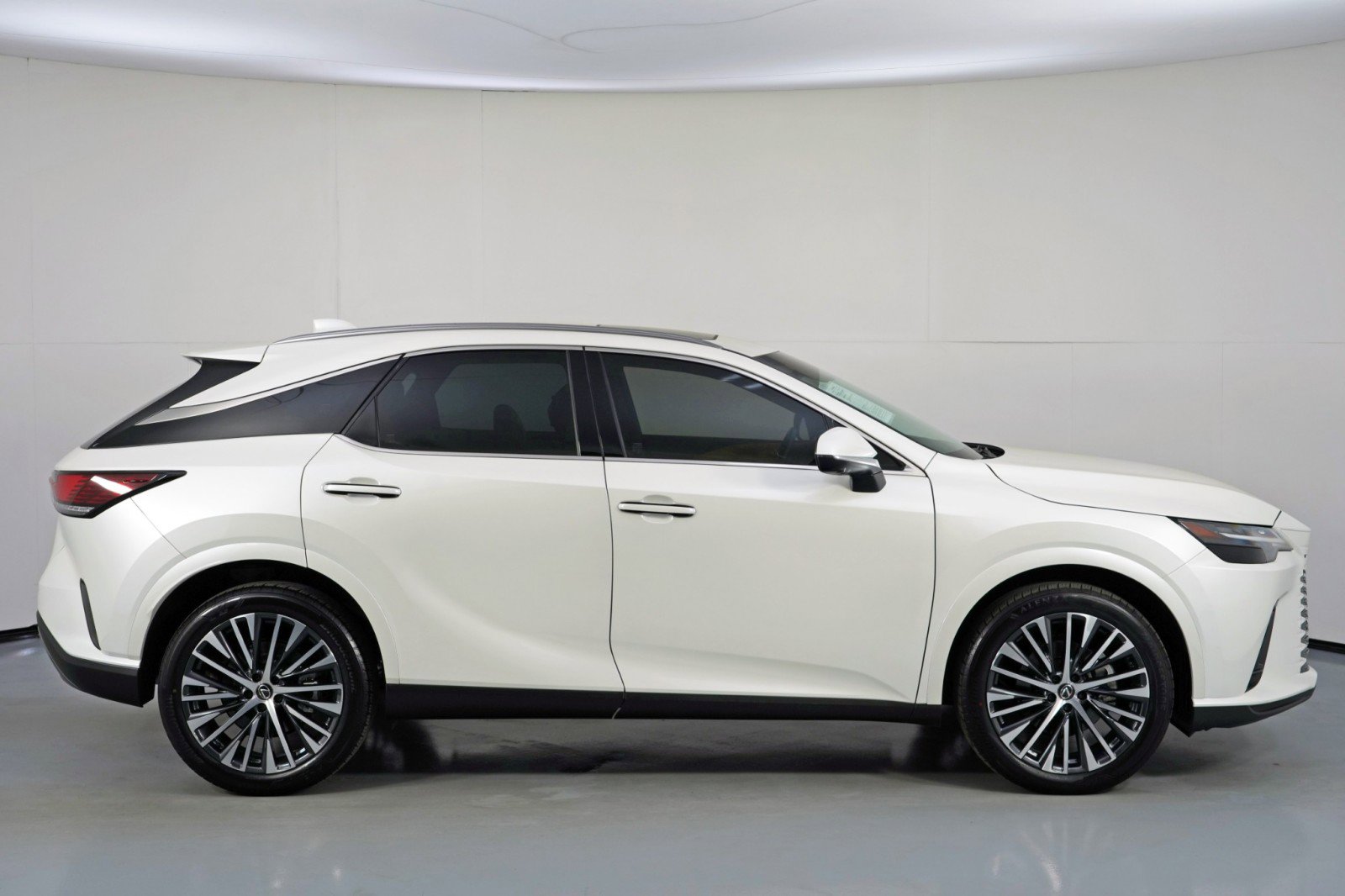 Used 2023 Lexus RX 350 Premium Plus w/ Accessory Package (K3) image 53