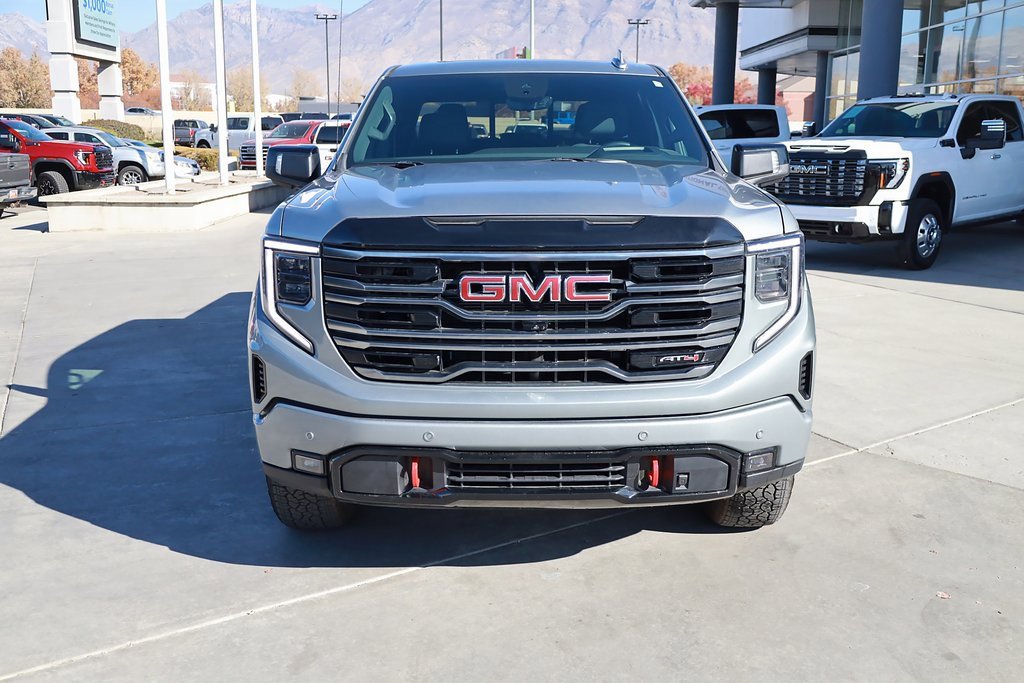 Used 2025 GMC Sierra 1500 AT4 w/ Technology Package image 9